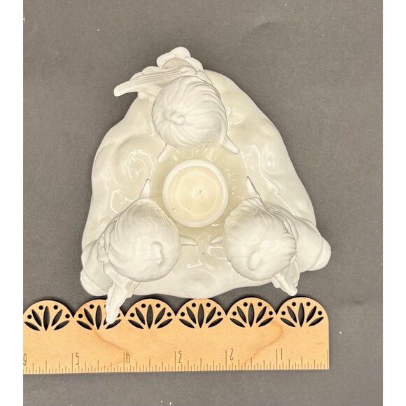 Vintage White Porcelain Angel Trio Candlestick Candle Holder Christmas Colonia - Picture 7 of 8